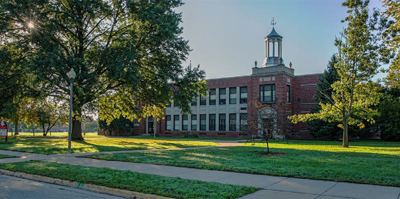 Wisconsin School District Gives Mobile Device Management Top Marks